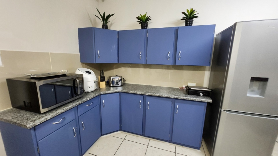 4 Bedroom Property for Sale in Wilgenhof Free State